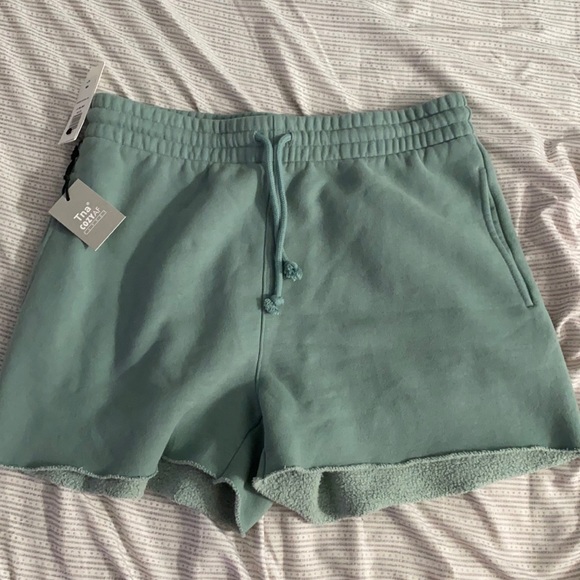 shorts - Picture 1 of 3